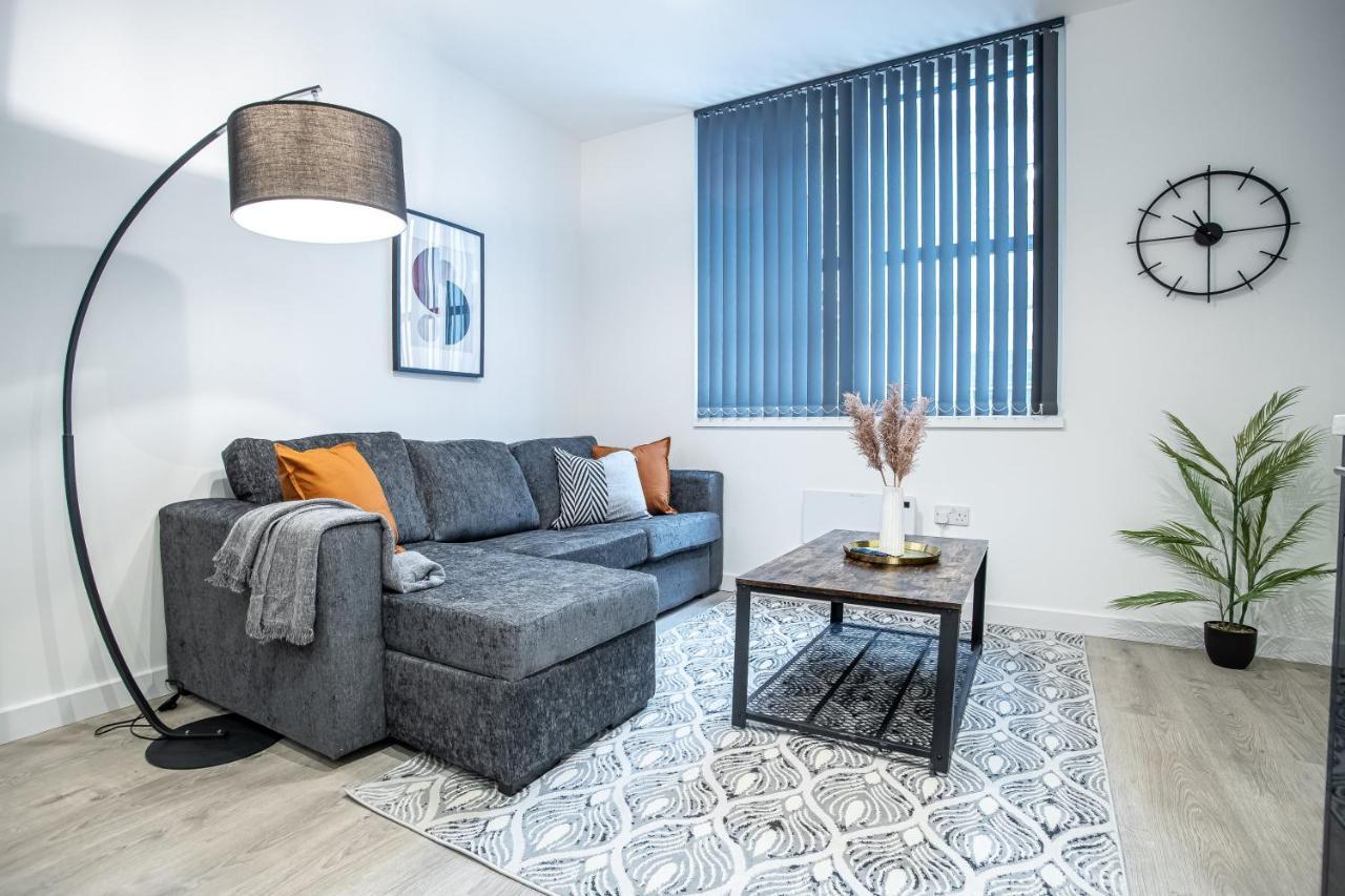 Two Bedroom - Central Peterborough Apartment - Bayard Apartments エクステリア 写真
