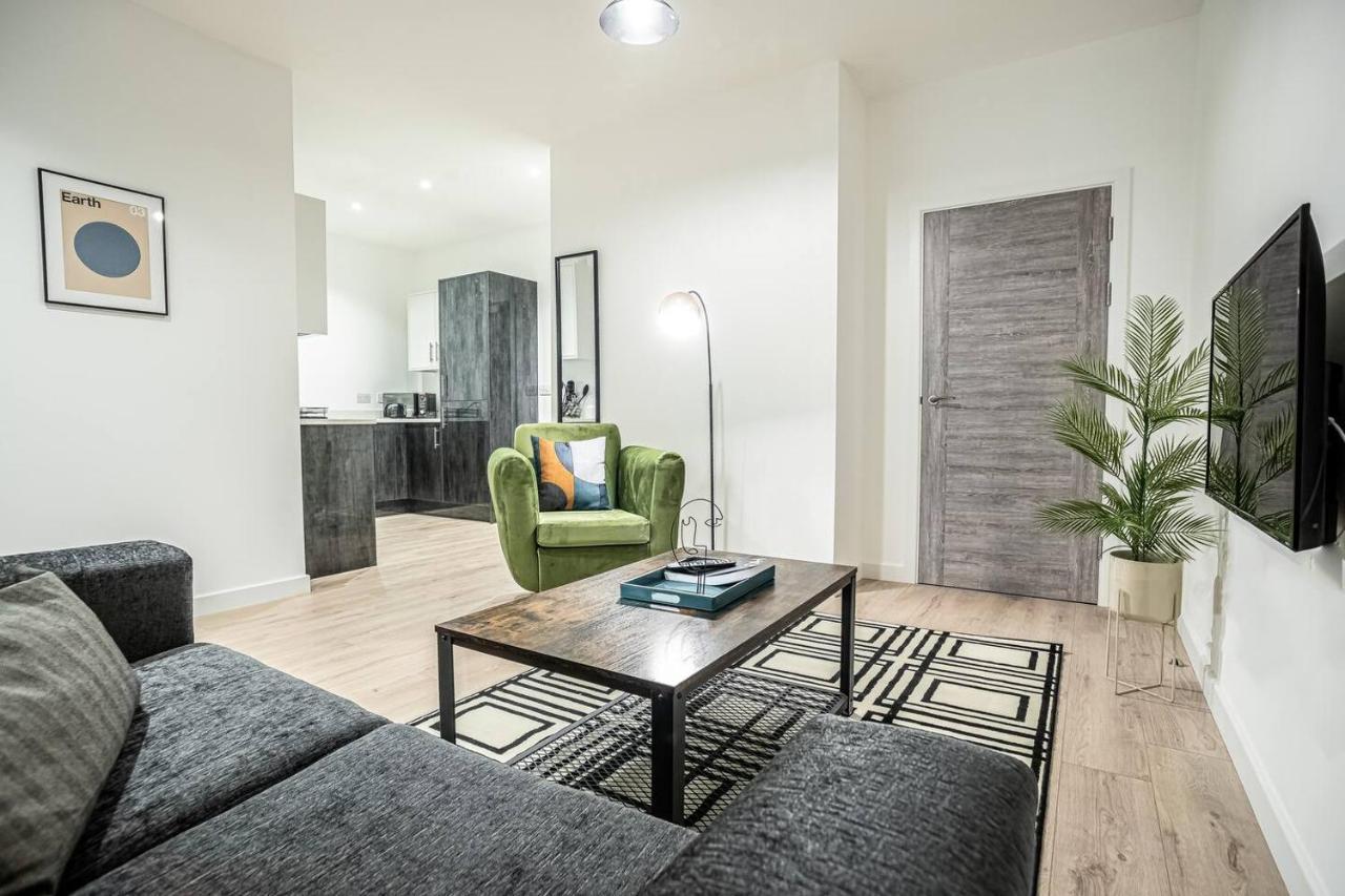 Two Bedroom - Central Peterborough Apartment - Bayard Apartments エクステリア 写真