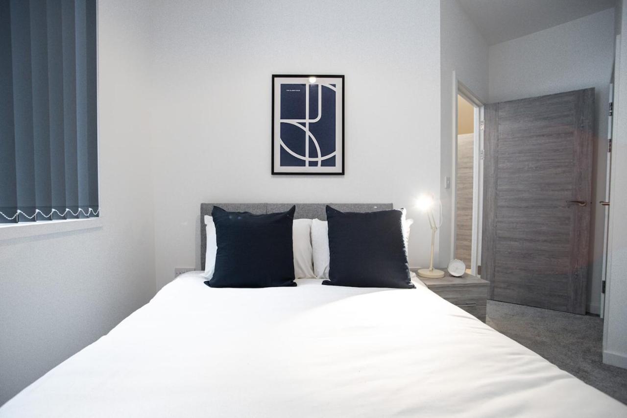 Two Bedroom - Central Peterborough Apartment - Bayard Apartments エクステリア 写真