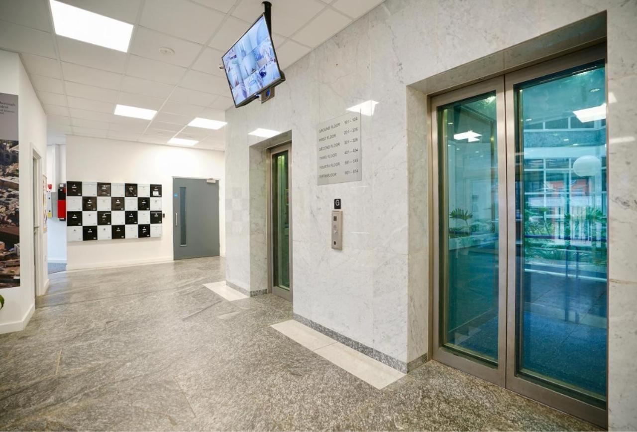 Two Bedroom - Central Peterborough Apartment - Bayard Apartments エクステリア 写真